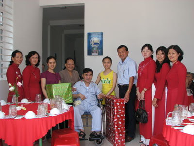 Lễ giao nhà cho gia đình ông Phạm Thanh Hùng