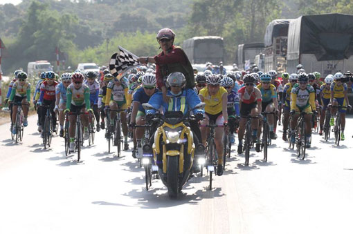 Kết quả chặng áp chót giải xe đạp nữ quốc tế Bình Dương mở rộng lần 7-2017: Chủ nhà Biwase Bình Dương tiếp tục dẫn đầu giải đồng đội.