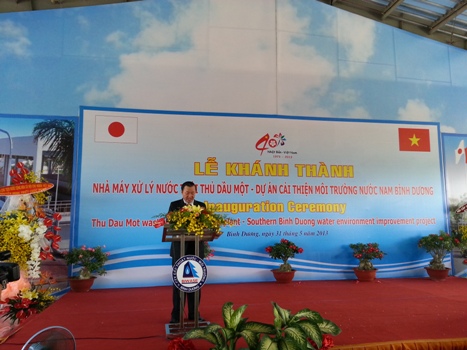 Ông Nguyễn Văn Thiền - Tổng Giám đốc Công ty Cấp thoát nước - Môi trường Bình Dương phát biểu tại buổi lễ