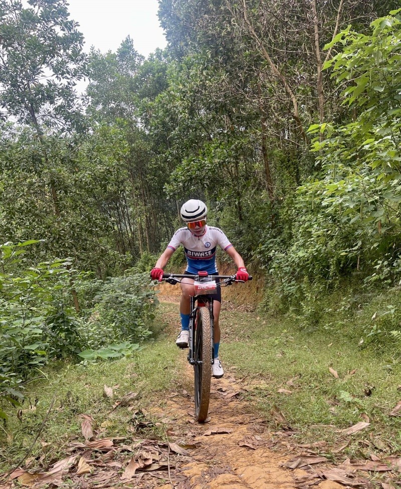 Giải vô địch Xe đạp địa hình quốc gia 2023: Đinh Thị Như Quỳnh tỏa sáng ở nội dung băng đồng Olympic