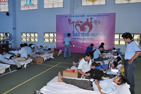 Ngày hội hiến máu tình nguyện đợt 1 - năm 2012