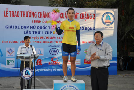 Chặng 2: Bình Dương - Đồng Nai "Giải xe đạp nữ quốc tế Bình Dương mở rộng lần 1 - 2011 cúp BIWASE"